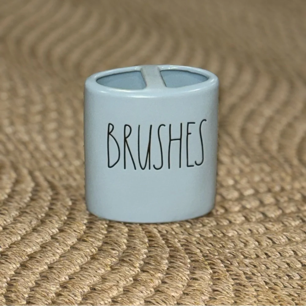 Rae Dunn Light Blue Ceramic 'BRUSHES' Organizer Paint Makeup & Tooth brushes!
